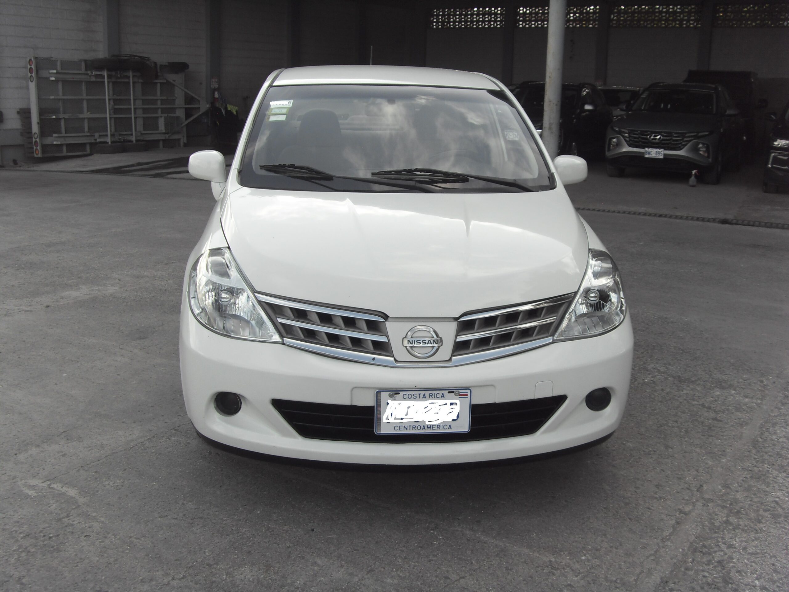 Nissan Tiida