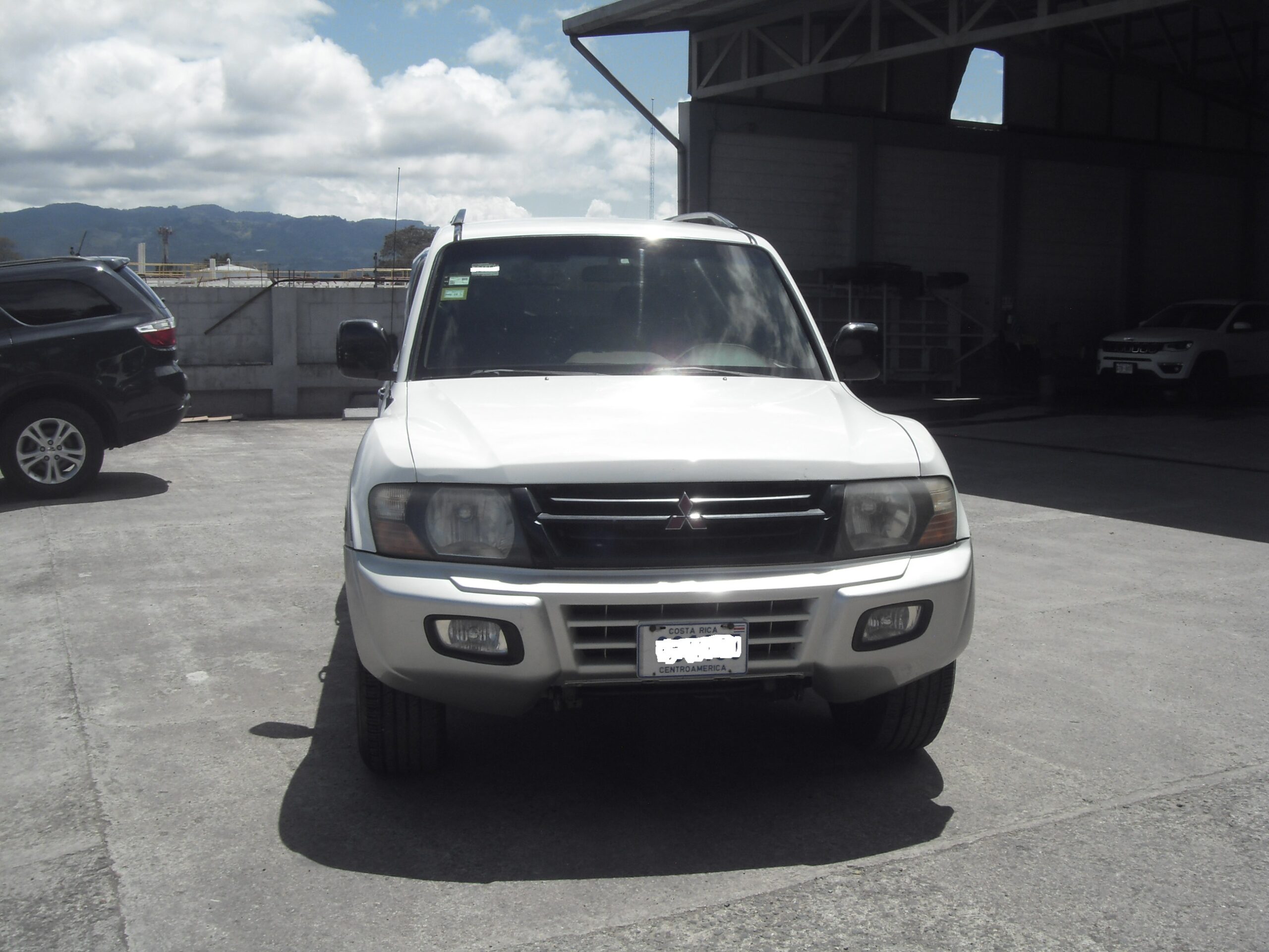 Mitsubishi Montero